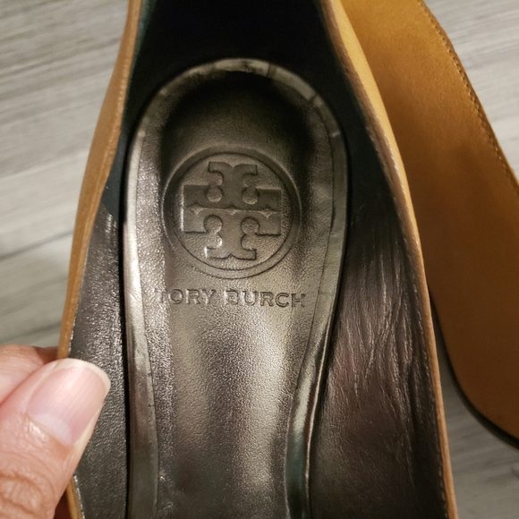 Tory Burch Embellished Peep-toe Brown Pumps size 5.5 - Picture 14 of 14